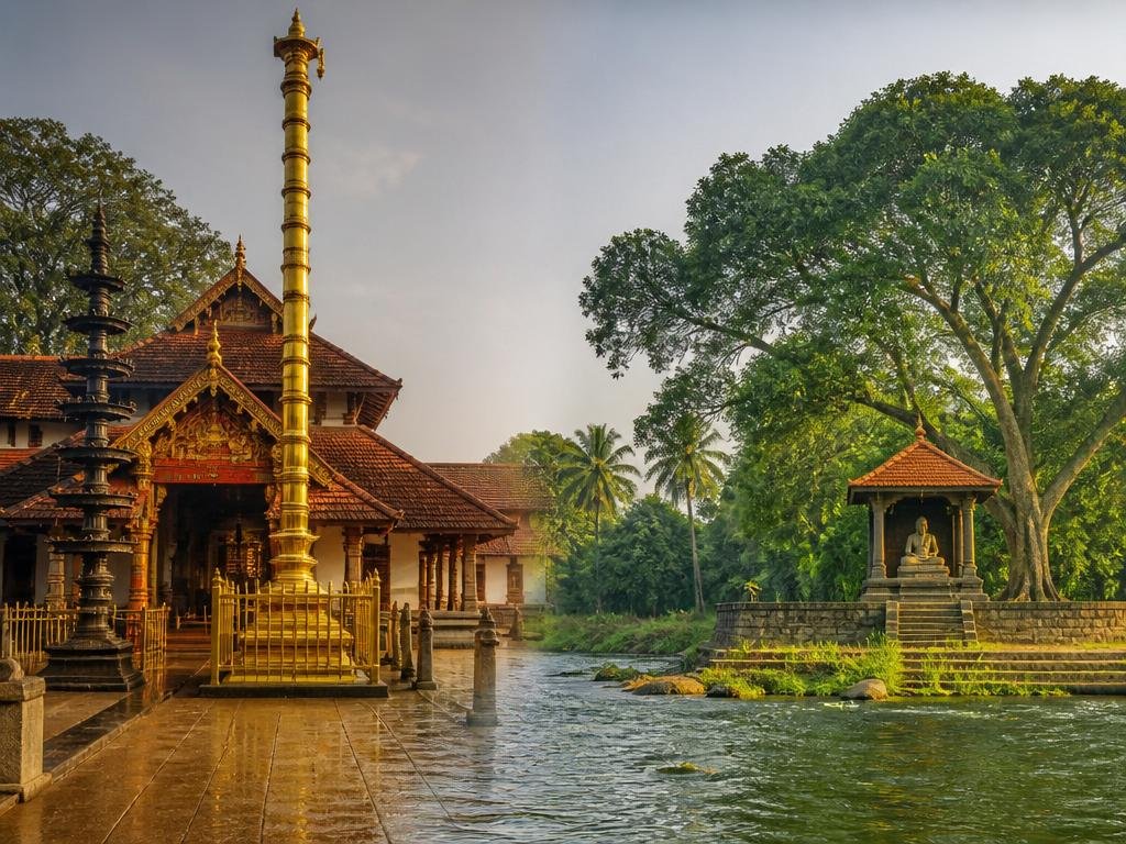 Cinematic view of the sacred Guruvayoor - Kalady - Trivandrum pilgrimage — India temple photography