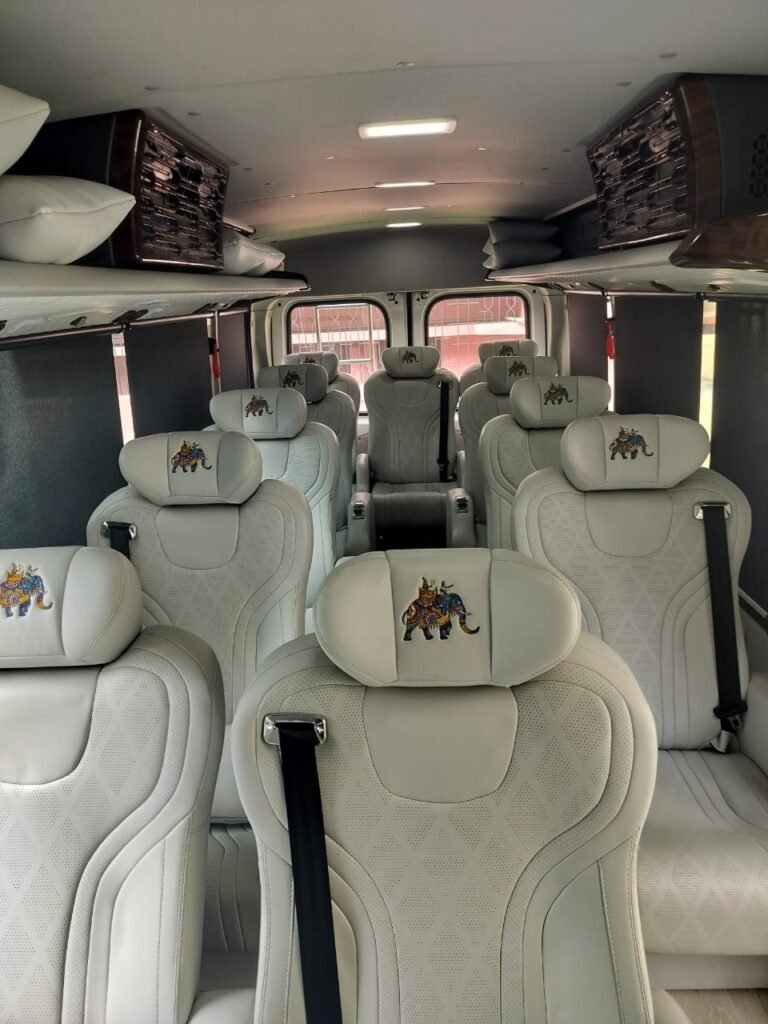 Force Urbania luxury van for group travel